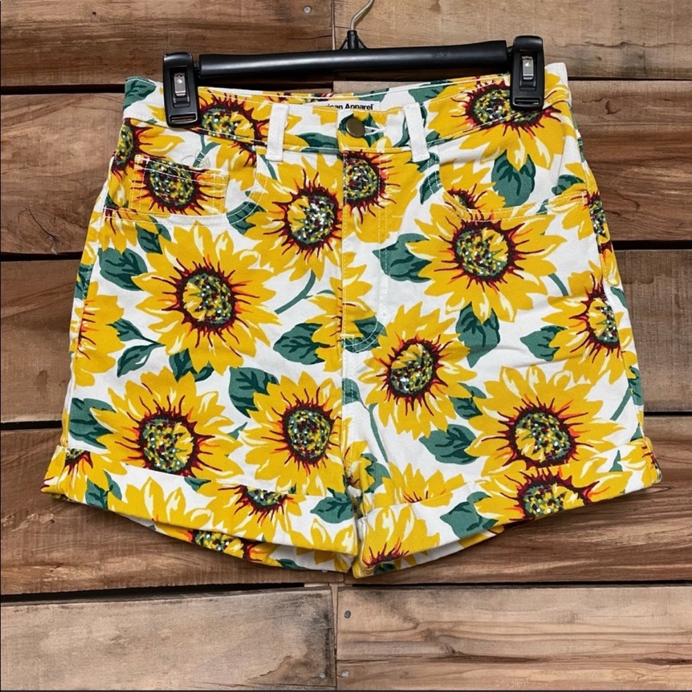 American Apparel sunflower shorts size 28/29 cute